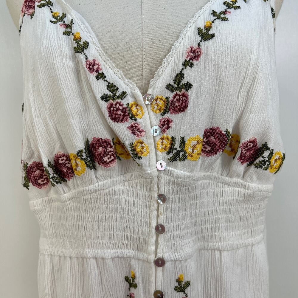 Forever 21 Cross Stitch Floral embroidered Maxi Dress White Rayon - Picture 5 of 10